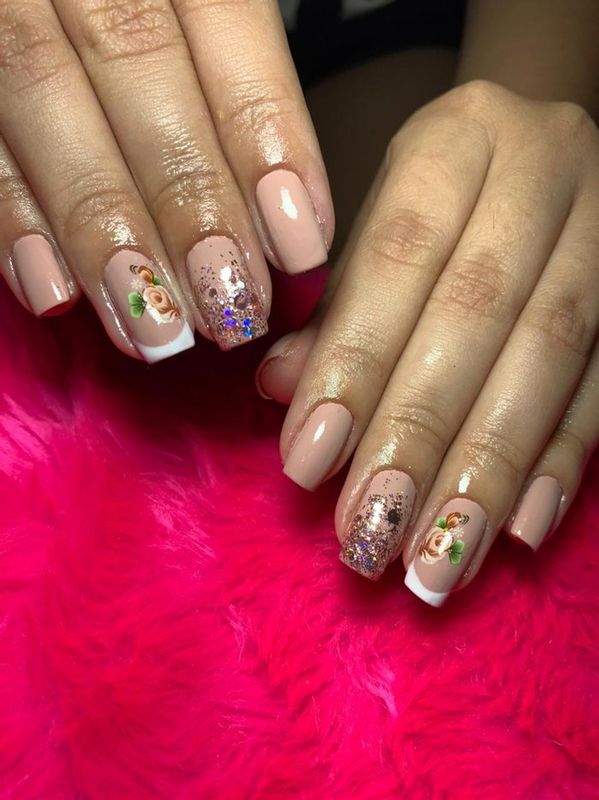 AJJ Beauty Company - BELEZA - Embelzamento de unhas decoradas