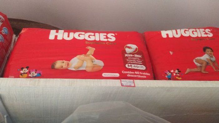 Fraldas e pantufas da Juh - Fraldas - Hugguies vermelha mega