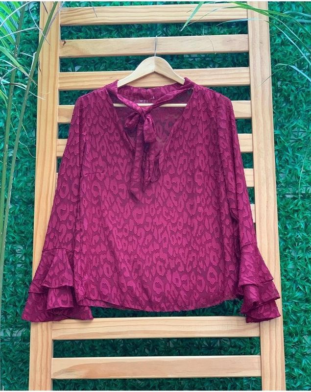 Desapegos com AMÔ - moda - Blusa Transparência