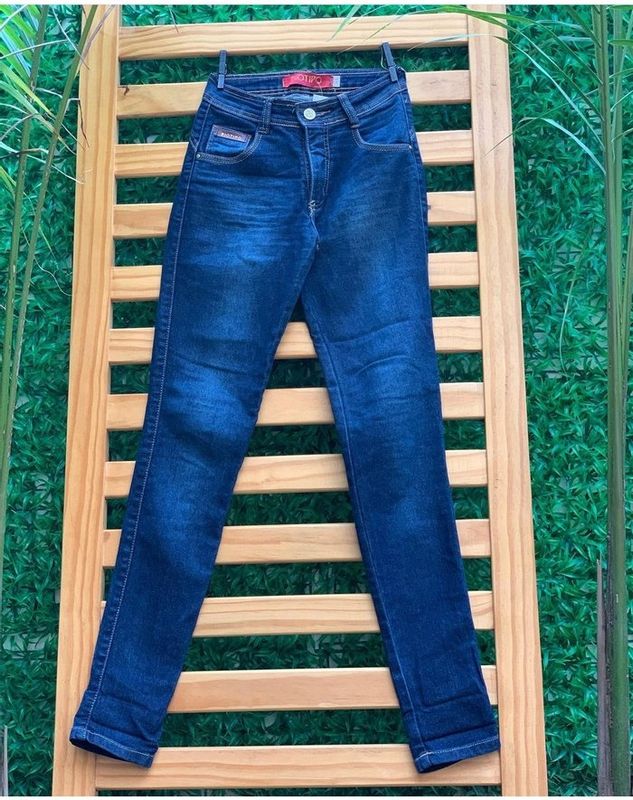 Desapegos com AMÔ - moda - Calça Jeans 