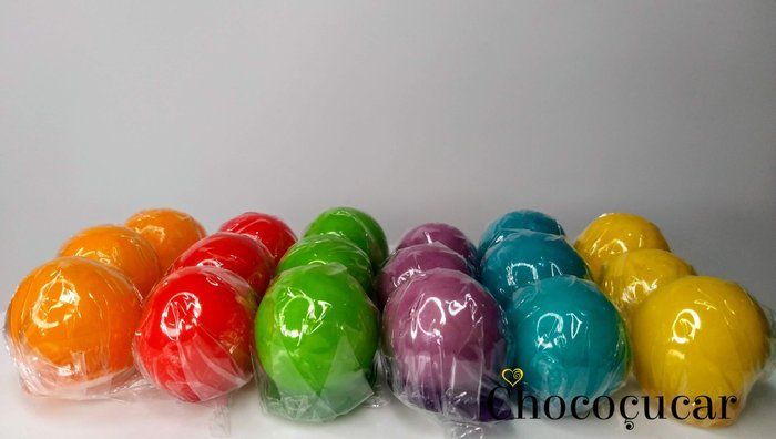 Chocoçucar - Doceria - Balas de coco coloridas