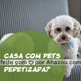 Na verdade deve ser dedetizada, como nossos bichinhos sempre estão propensos pegar pulgas e carrapatos, por isso é importante manter o ambiente limpo e dedetizado. 
 #AhazouServiços #pets #limpeza #dedetizador