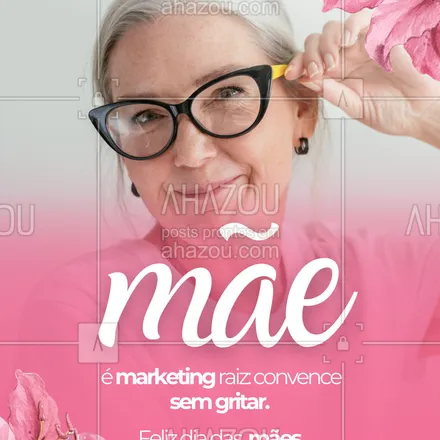 posts, legendas e frases de para whatsapp, instagram e facebook: Ela não grita, mas você obedece. Ela não insiste, mas você vai.
Mãe entende de persuasão mais que qualquer manual de vendas!
#MarketingMaterno #HumorDigital #DiaDasMães #MãeRaiz