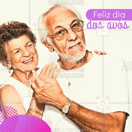 posts, legendas e frases de posts para todos para whatsapp, instagram e facebook: Já deu um abraço nos avós hoje? Mostre a eles todo o seu amor! ❤ #diadosavos #ahazou #familia