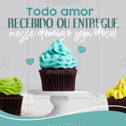 posts, legendas e frases de doces, salgados & festas para whatsapp, instagram e facebook: Todo amor do mundo pra nós.#ahazoutaste #docinhos #confeitaria #foodlovers #kitfesta #salgados #bolocaseiro